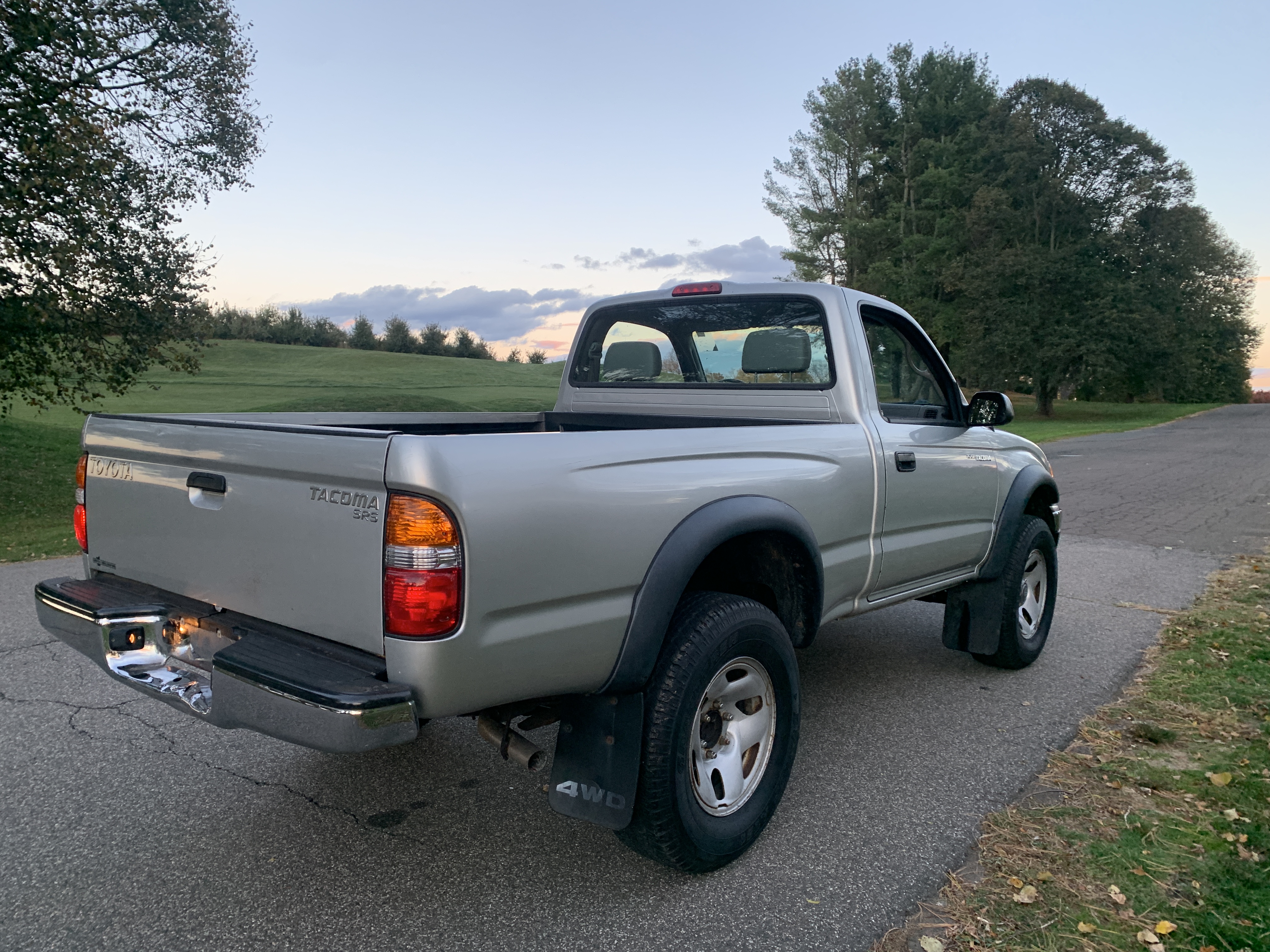 2004 Toyota Tacoma SR5 4x4 Pickup — photo 128
